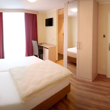 Rotenberg Pt Hotel 3*